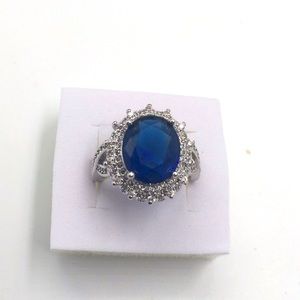 5 AAA CARAT BLUE SAPPHIRE Stamped 925(Silver)SZ8